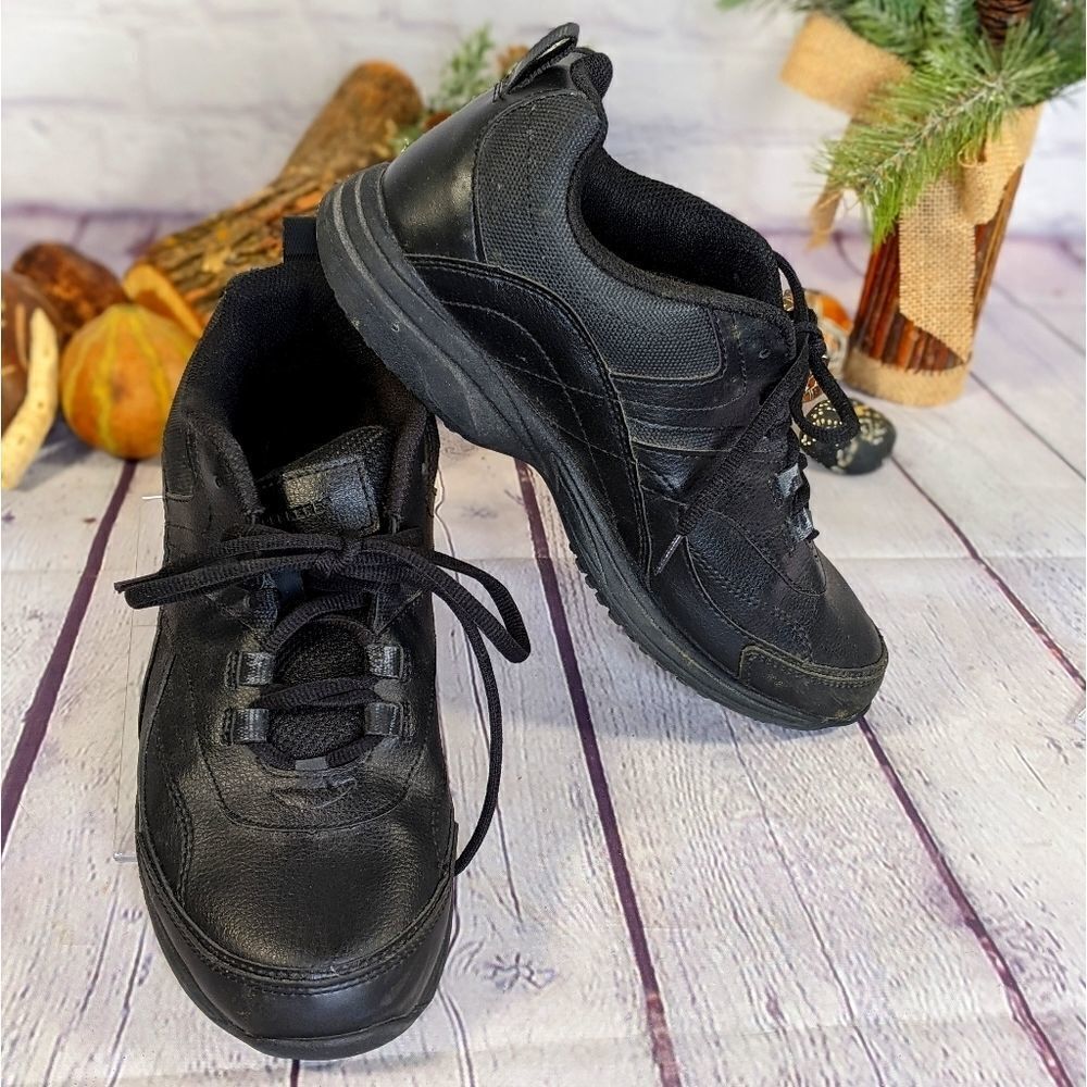Safe T Step Cross Trekkers Black Sneakers w/ Box - 9W